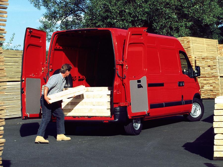  Opel Movano Van 1998 года  (фото 2 из 18)
